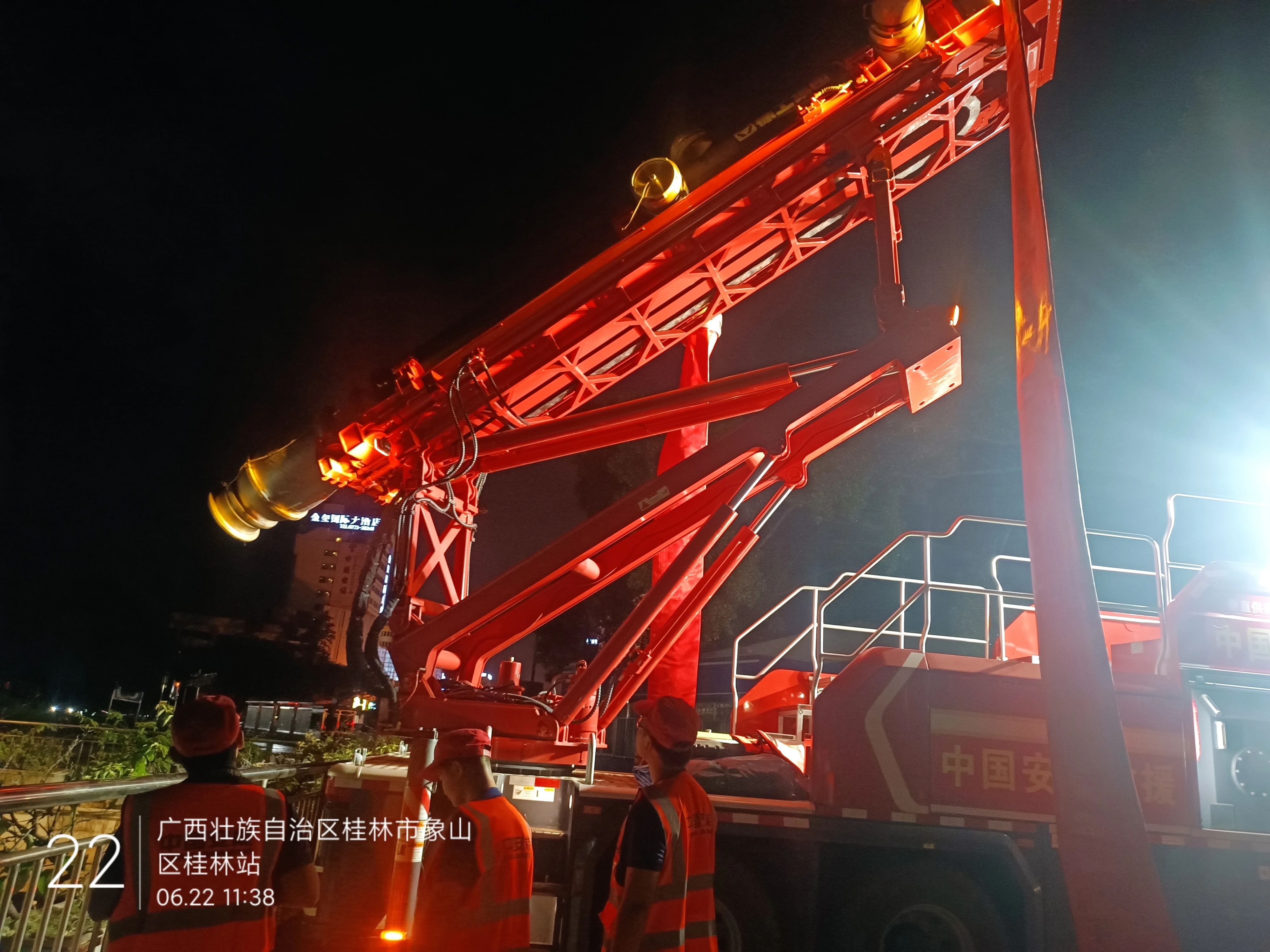 桂林洪水！徐工多臺排澇應(yīng)急裝備全力迎戰(zhàn)!
