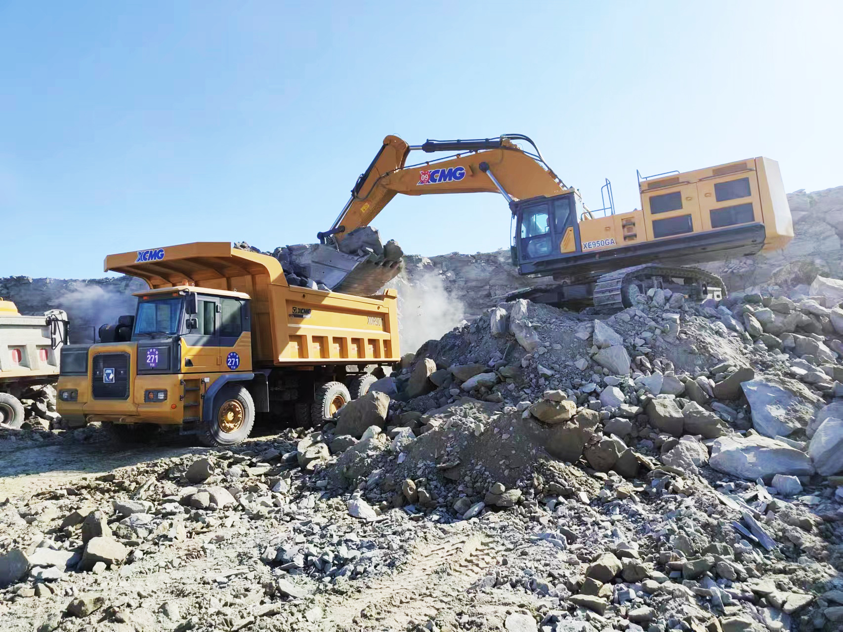 “黃金搭檔”—XE950GA與XDR90完美組合，高效賦能礦山開采