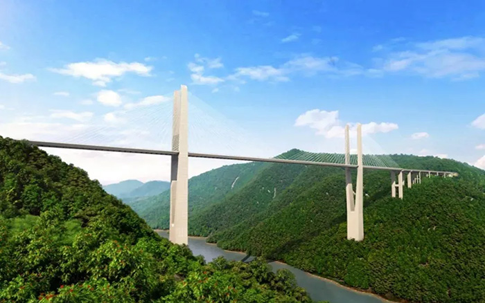 飛虹再起，徐工塔機助建黔東南第一高橋